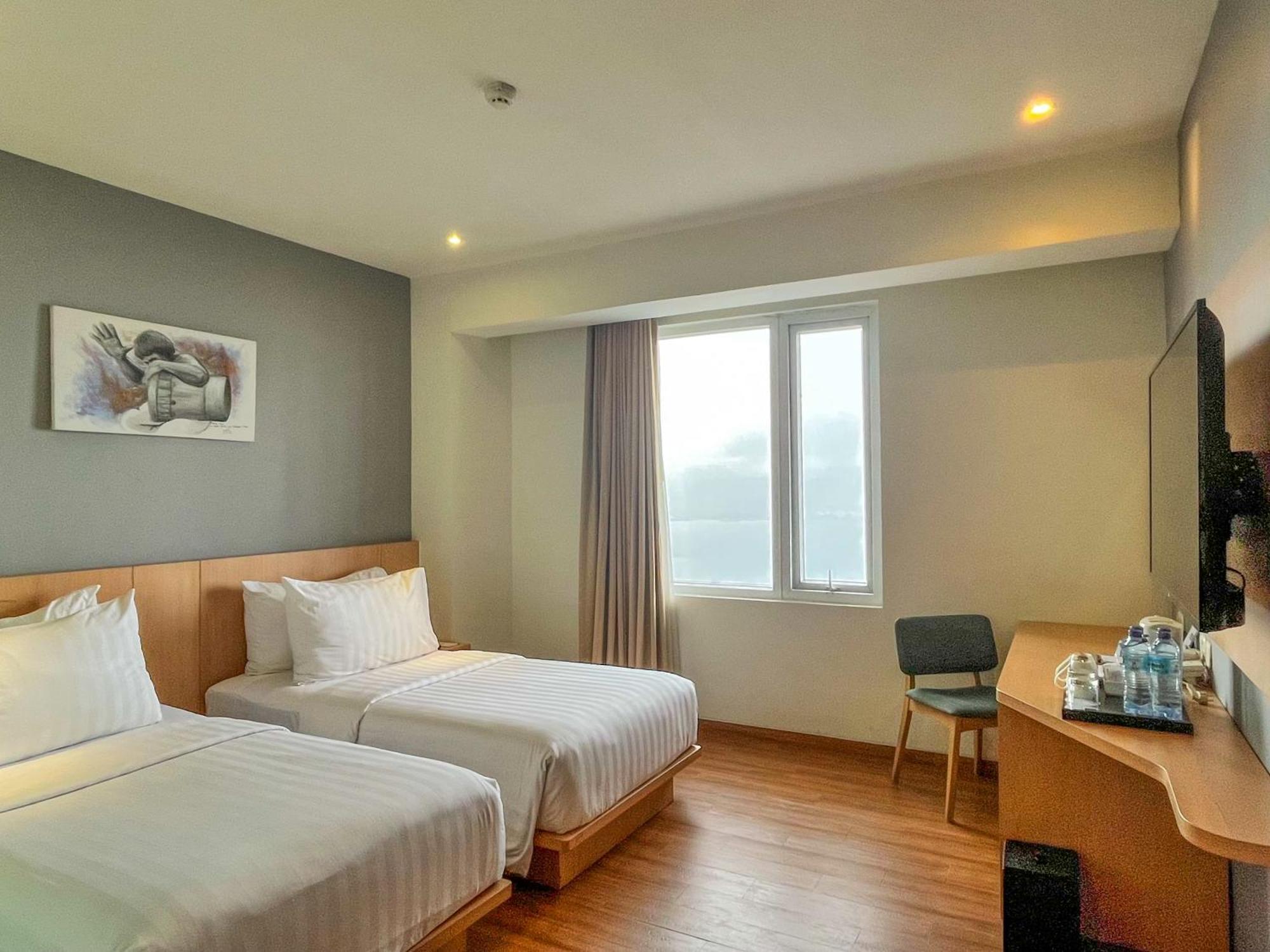 Hotel Santika Premiere Ambon Zewnętrze zdjęcie